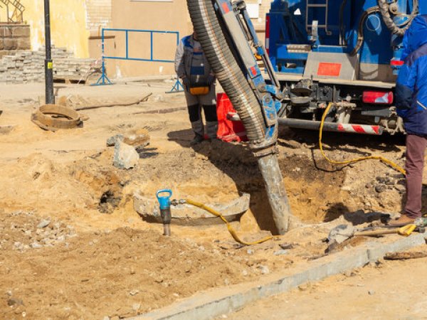 Hydro Digging